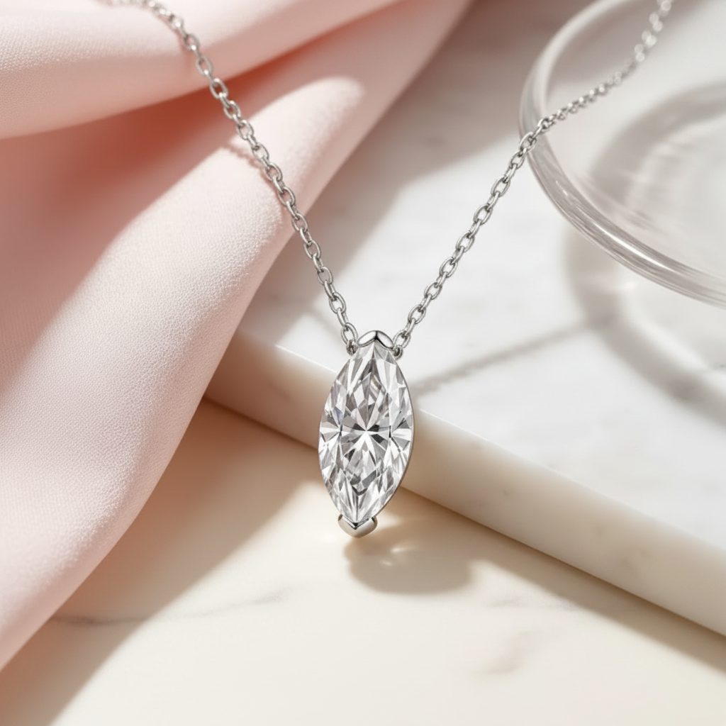 Amira Women's Silver Necklace – Minimalist Moissanite Design for Everyday Elegance 1