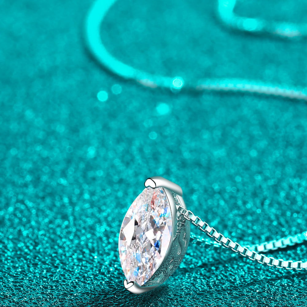 Amira Women's Silver Necklace – Minimalist Moissanite Design for Everyday Elegance 4
